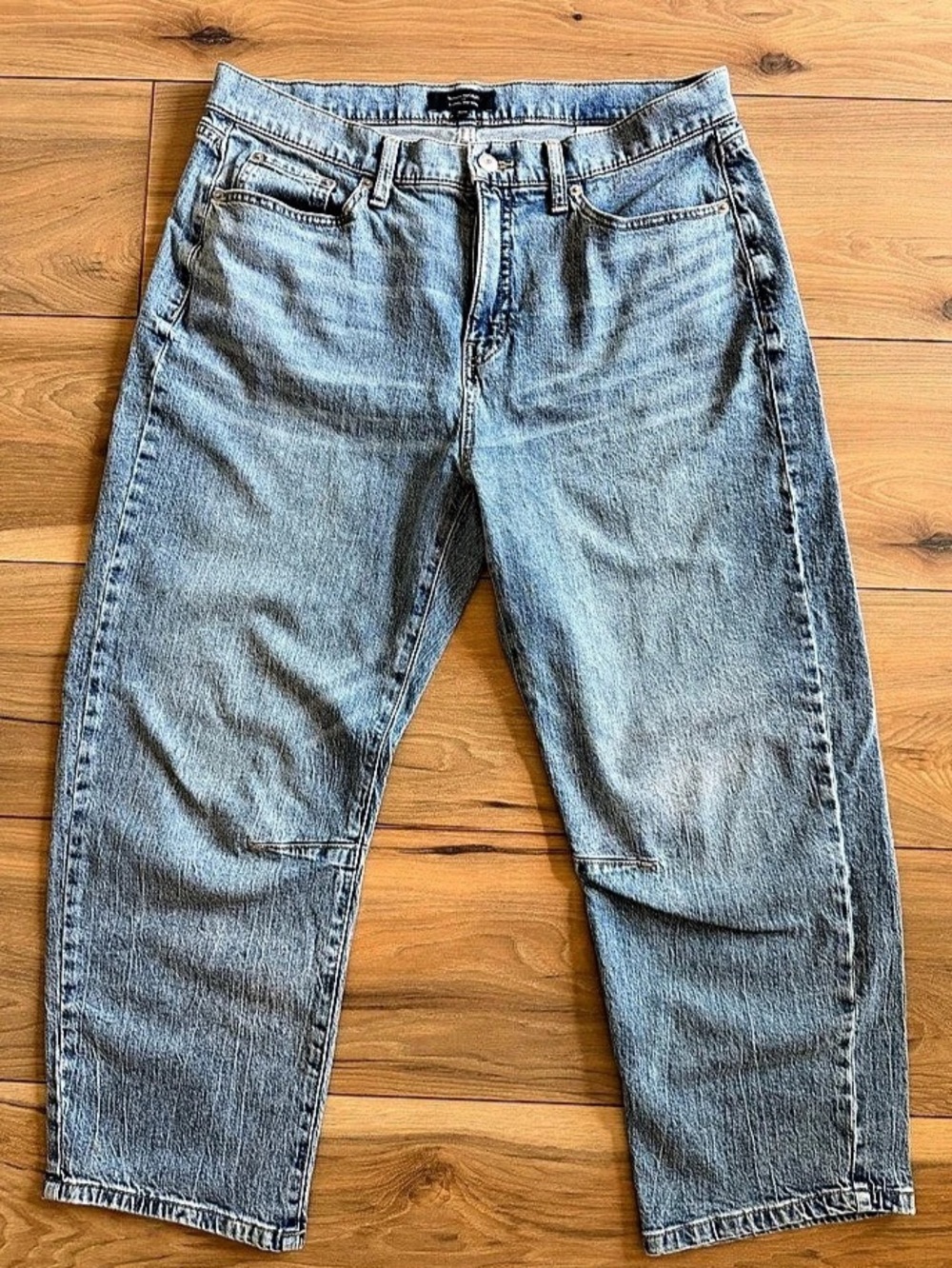 Banana Republic Barrel Mid-Rise Ankle Jean Jeans Blue Waist 32 Size 14
